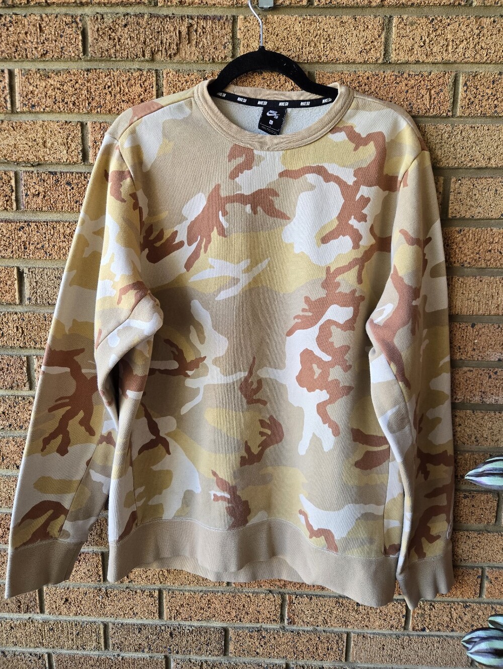 Nike SB "Desert Ore" Camouflage Fleece Crewneck Sweatshirt